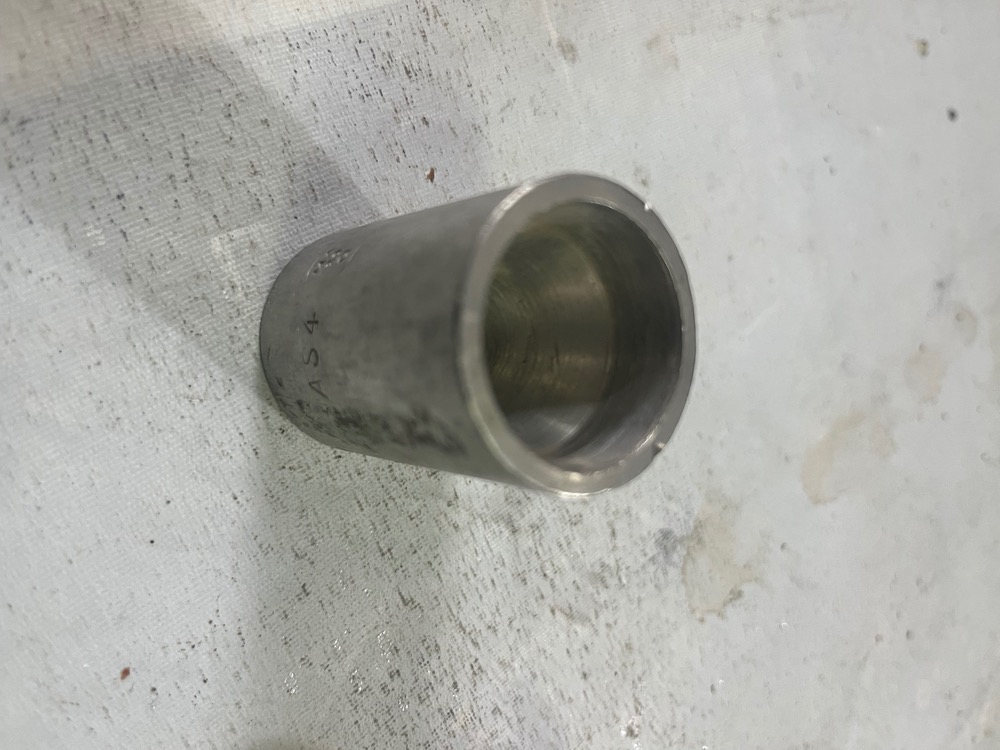 فول کوپلینگ 3/4*1/4 اینچ یه سر ساکت یه سر نازل   استلنس استیل  از جنس  4571 F316 TI